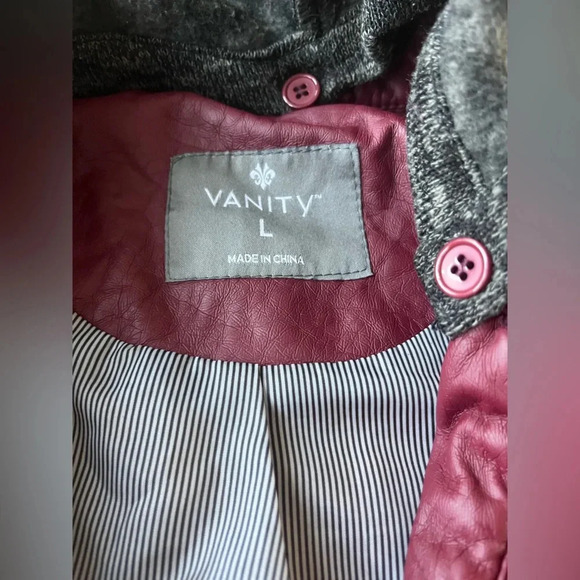 VANITY WOMEN'S RED FAUX LEATHER JACKET - Picture 3 of 9